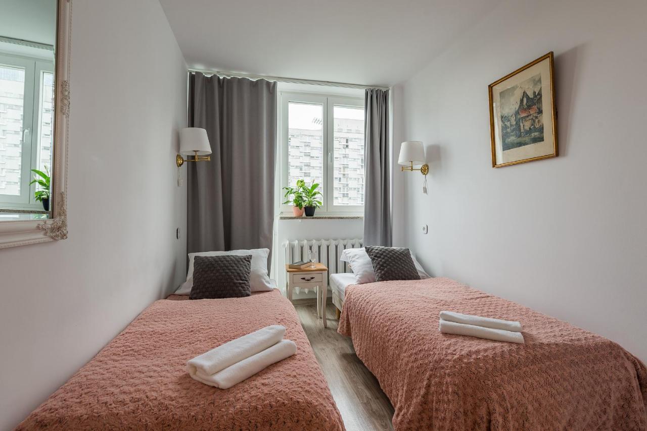 V Ajax Warsaw Bed&Breakfast Rooms المظهر الخارجي الصورة